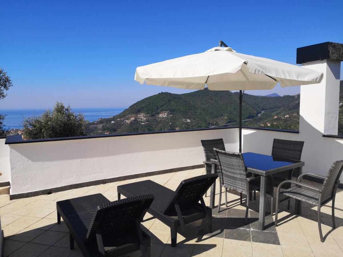 Вилла La Vivagna - Casa Vista Mare Tra Gli Ulivi Leivi Экстерьер фото